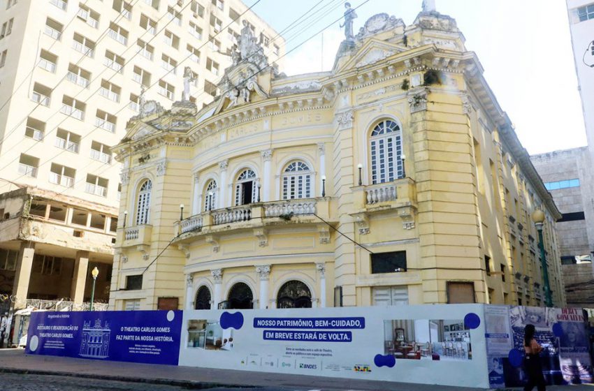  Governo do Estado inicia obras de restauro do Theatro Carlos Gomes