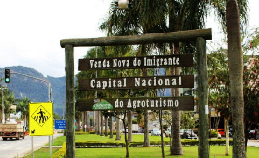  VENDA NOVA DO IMIGRANTE SERÁ OFICIALMENTE A CAPITAL NACIONAL DO AGROTURISMO Foi aprovado no Senado o PL 1711/2015 que declara Venda Nova do Imigrante capital nacional do Agroturismo