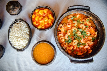  Centro Pop: acolhidos celebrarão aniversário de Vitória com moqueca