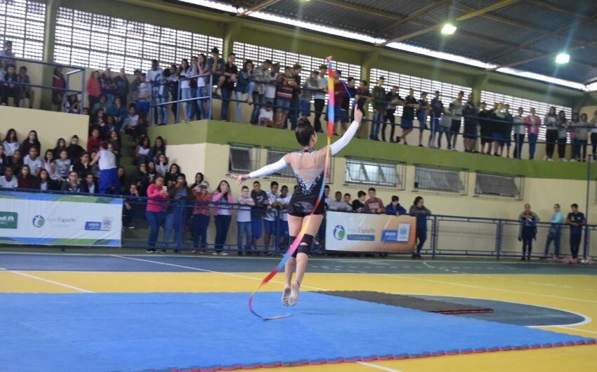 A Secretaria de Esporte, Lazer e Qualidade de Vida (Semesp) de Cachoeiro de Itapemirim lança nesta terça-feira (28) o edital do Programa Bolsa Atleta 2025, no auditório do Palácio Bernardino Monteiro, a partir das 18h30.