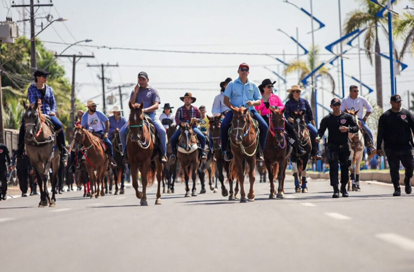  Matéria homenageia Ecoporanga pela prática de cavalgadas  Proposta concede o título de Capital Estadual da Cavalgada à cidade, cujos eventos valorizam a cultura local e fomentam o turismo e a economia