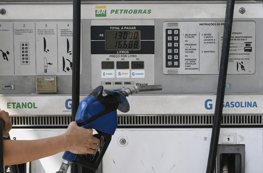  Comissão analisa projeto que autoriza governo a intervir nos preços dos combustíveis