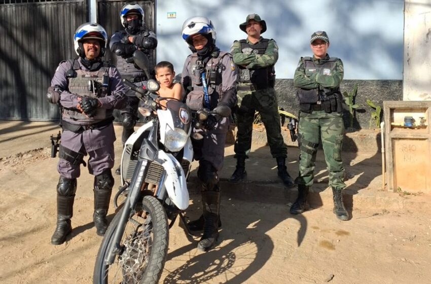Ação rápida da PM localiza criança autista desaparecida em área de mata em Cachoeiro