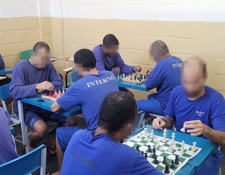 Projeto ‘Estratégias para a Vida’ utiliza xadrez como ferramenta educativa em unidade prisional de Cachoeiro de Itapemirim