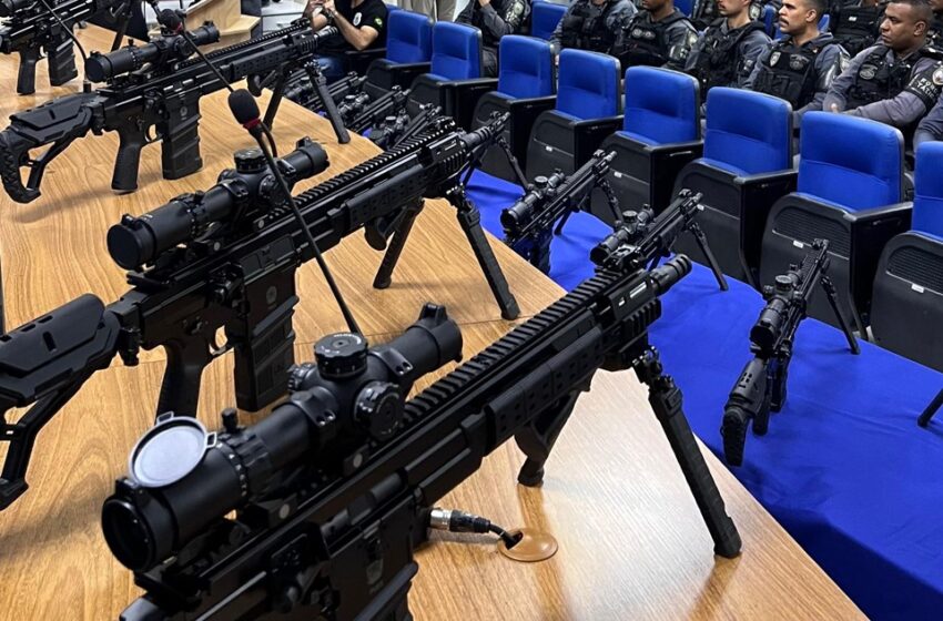  Polícia Militar apresenta novo fuzil recém-adquirido