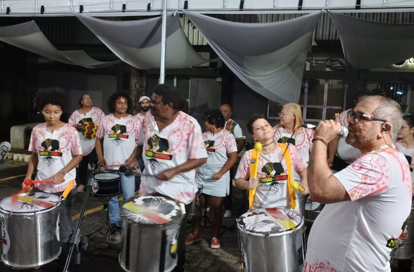  Roupas e acessórios a partir de R$ 5 no Bazar Junino da Rede Emancipa