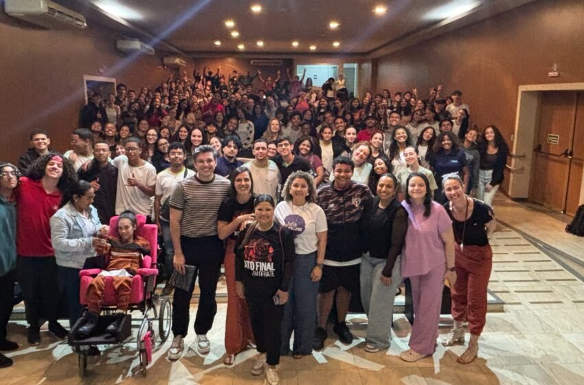  Ato Final em Debate leva prevenção da violência contra a mulher para escolas e reúne 1.285 participantes no Espírito Santo