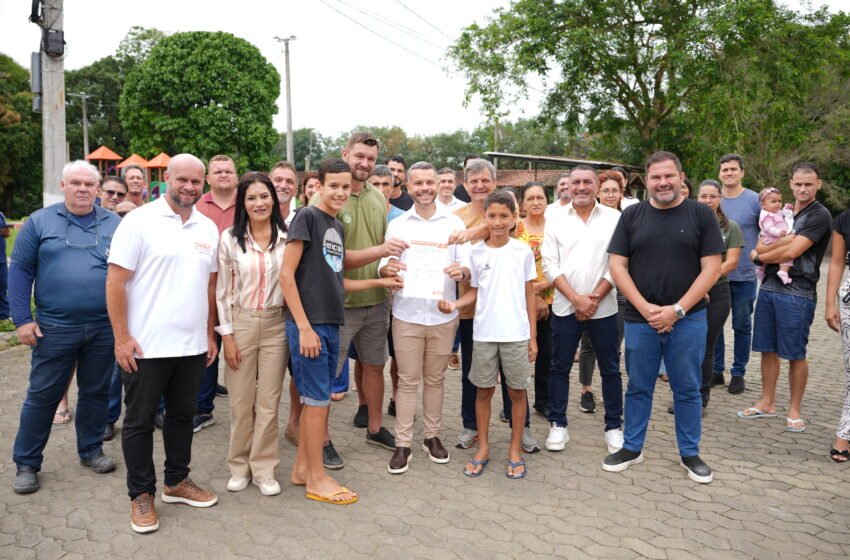  Viana autoriza obra de mais de R$ 293 mil para melhorar a estrutura do campo de futebol de Jucuruaba
