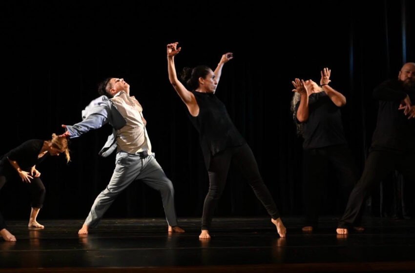  Artistas da primeira formação da Cia. Mitzi Marzzuti celebram 40 anos de dança no palco do Teatro Carlos Gomes